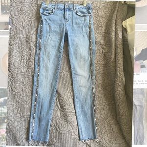 Zara Mid rise jeans. Never worn!